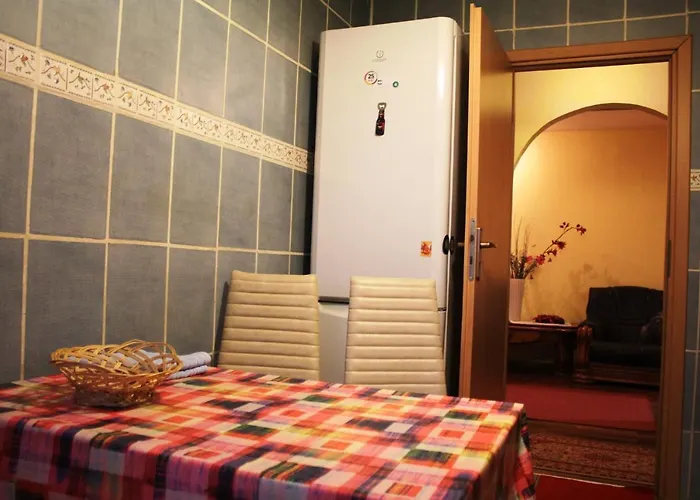 Vitan Modern Apartment, Sleeps 4 * Bükreş