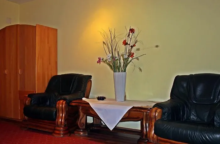 Vitan Modern Apartment, Sleeps 4